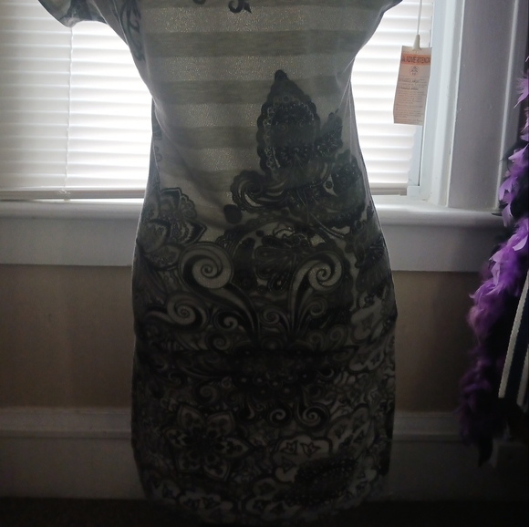 Cache T-shirt dress in size xs - Picture 5 of 6